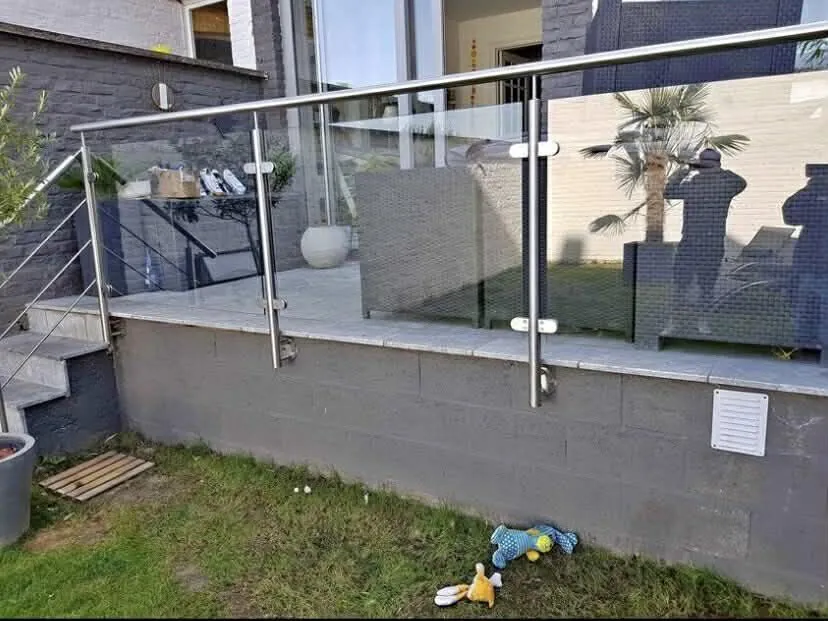 Garde-corps vitré de terrasse